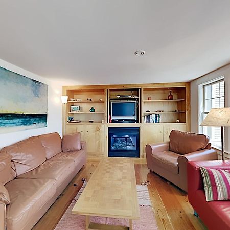 Cape Point Escape Apartment Провинстаун Екстериор снимка